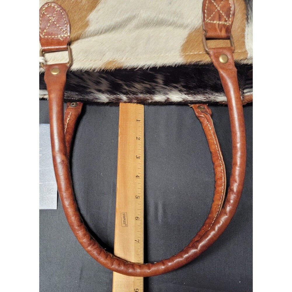 NEW Chloe & Lex Western Farmcore Country Animal Hair Tote w/ Faux Leather Trim - Picture 14 of 16
